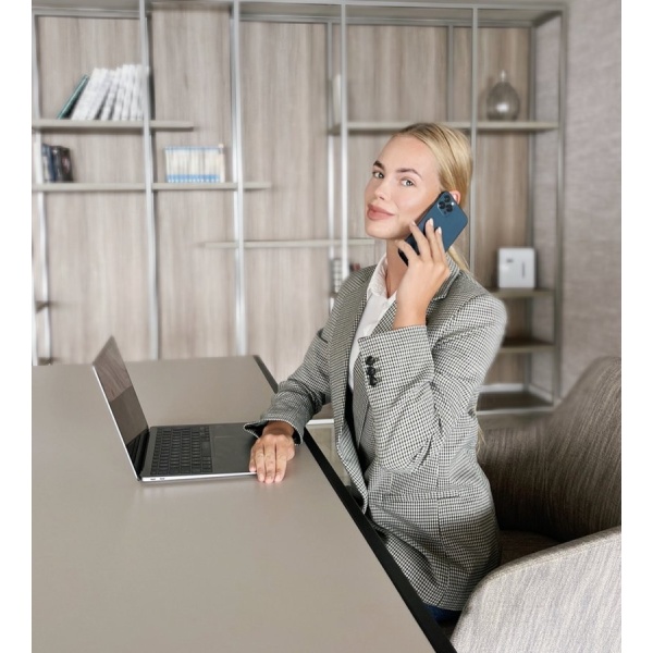 Clinictor - Bari Clinic - Ms Neda Apel