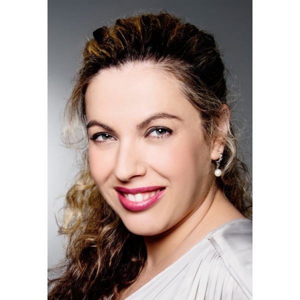 Clinictor - Cosmetic Studio Perth - Ms Samantha Elfis