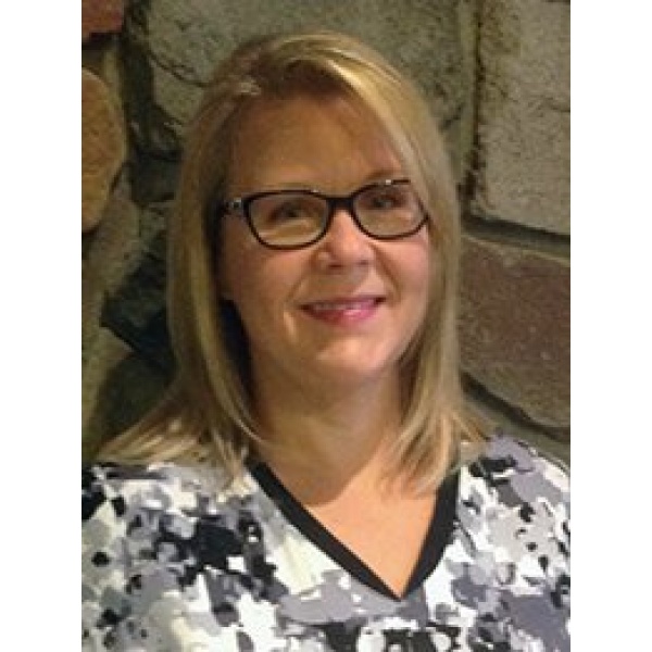 Clinictor - Spruce Ridge Dental - Ms Tracey Roberts