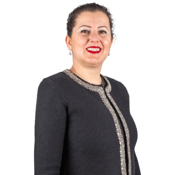 Clinictor - Impladent  Policlinic - Ms Ülkü Koloğlu
