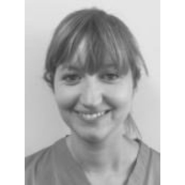 Clinictor - Clavell-Bate and Nephew Dental Surgeons - Nicola  Riley