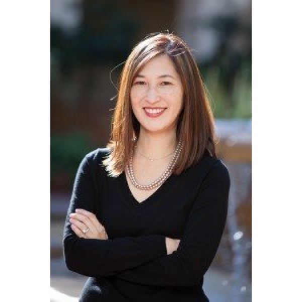 Clinictor - Smiles R Us Dental - Nicole Hoang