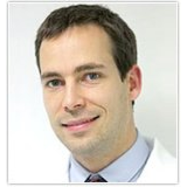 Clinictor - Southgate Dental Practice - Pedro Gutierres