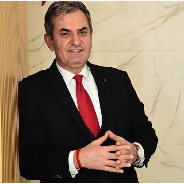 Clinictor - EsteCapelli - Prof Ali  Durmus