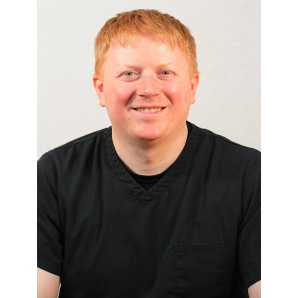 Clinictor - Thackeray Dental Care - Richard Lambert