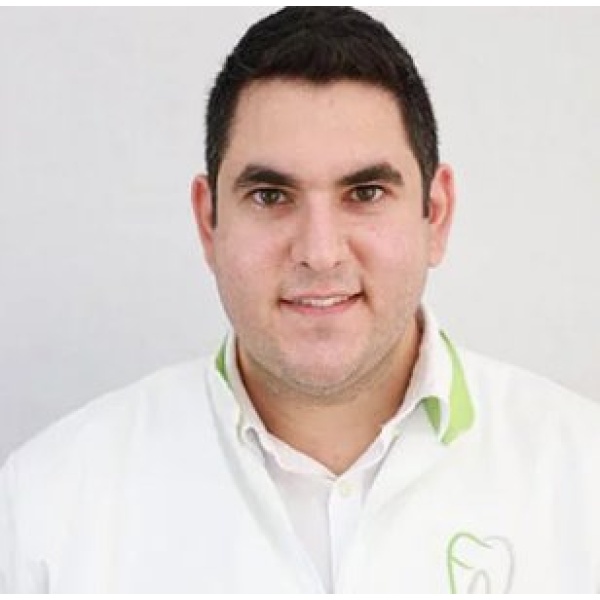 Clinictor - Farfaras Dental Clinic - Savvas Farfaras