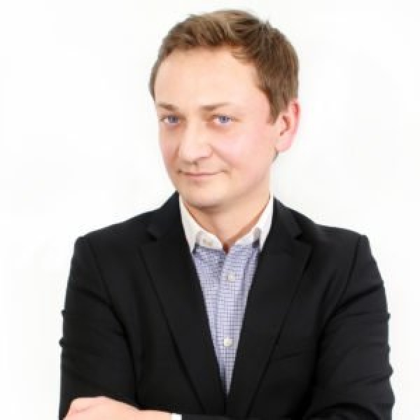 Clinictor - Oricea - Tomasz Lopatka