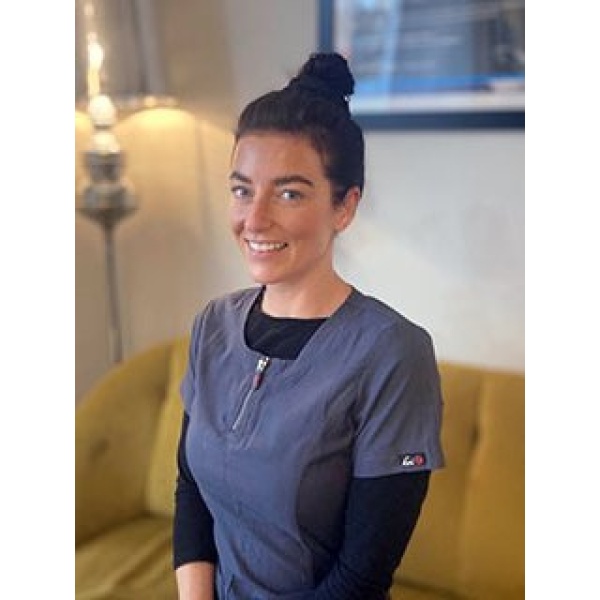Clinictor - Wadebridge Dental Care - Yana James-Mills